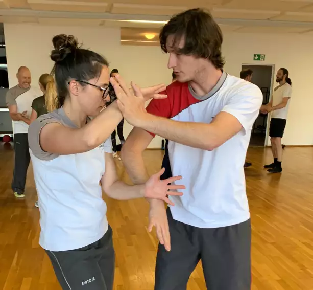 Wing Tsun, Dornbirn, Vorarlberg, Selbstverteidigung Frauen, Frauen Selbstverteidigung, Selbstsicherheit, Stärke
